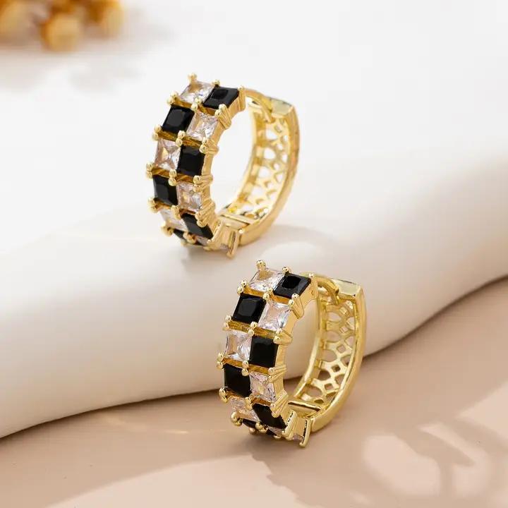 Checker Black & Crystal Baguette Hoop Earrings | 80E61892
