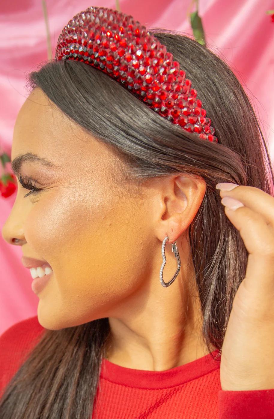 G&E Medium Silver Heart Shape Hoops Earrings