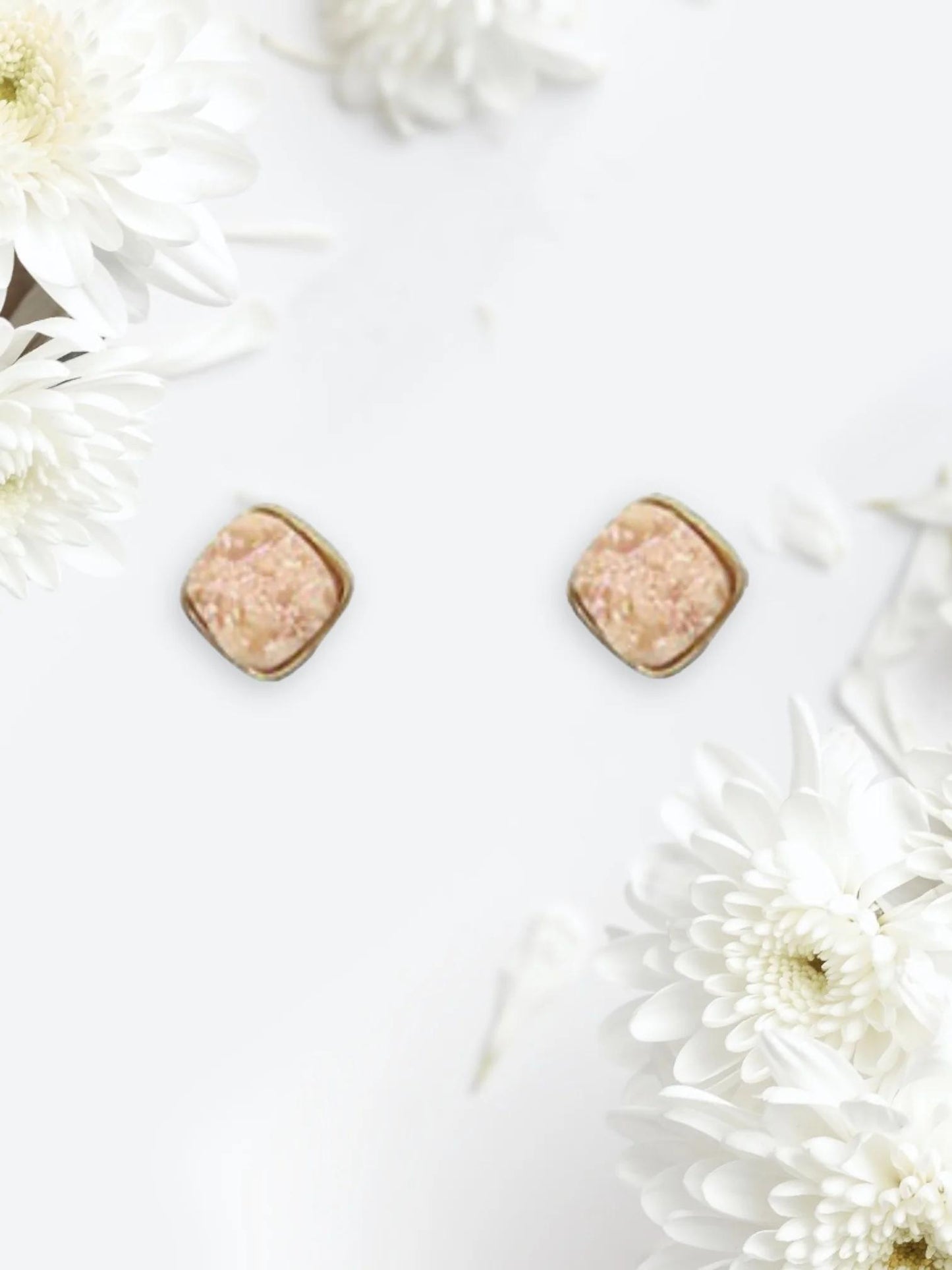 G&E Square Aurora Stud