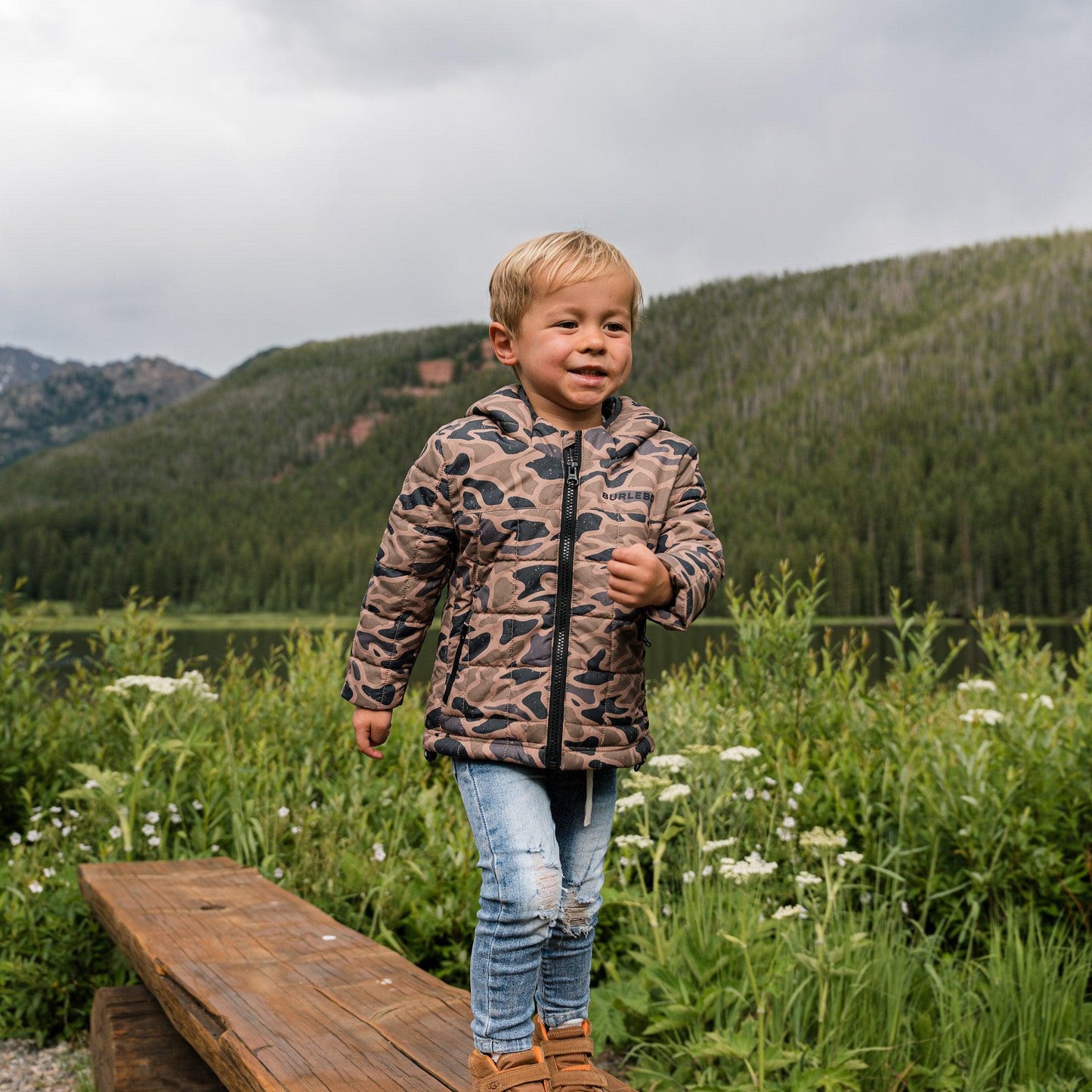 BURLEBO GAUGE CAMO YOUTH PUFFER JACKET
