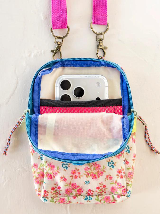 Natural LIfe - 8-in-1 Pocket Crossbody - Pink Bouquet
